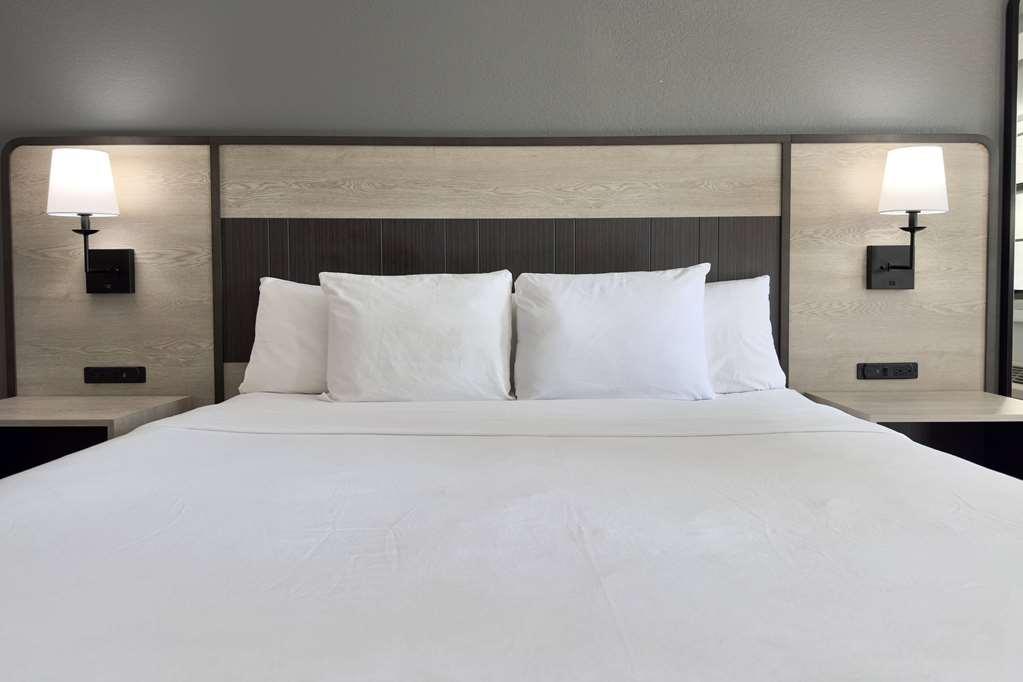 La Quinta Inn By Wyndham Stockton Habitación foto
